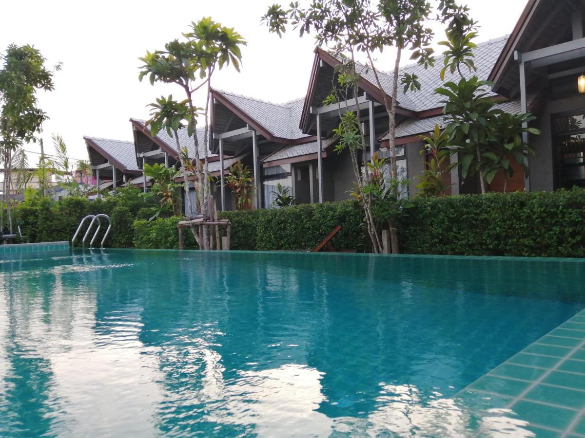 Hotel Jr Place Klong Muang Beach Zewnętrze zdjęcie